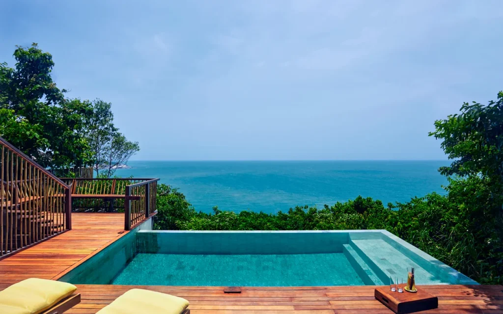 Ocean Front Pool Villa Deck