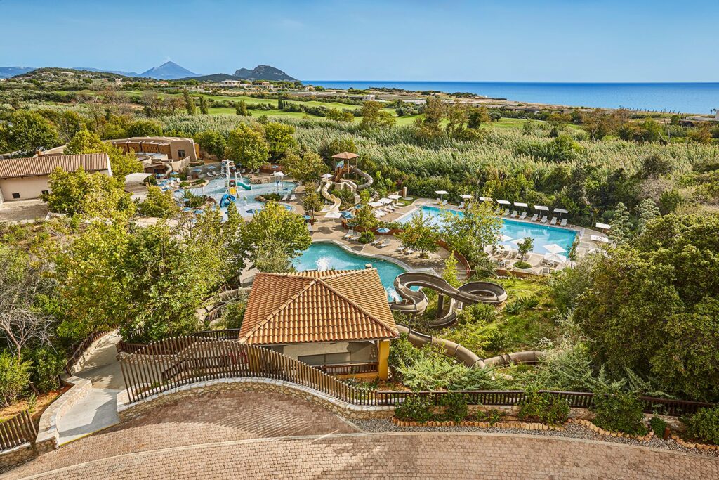 parc aquatique costa navarino the romanos