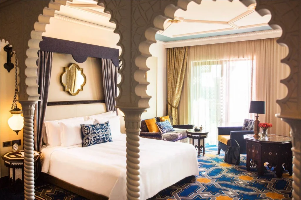 Arabian Club Room – Séjour de luxe à Dubaï dans un hôtel 5 étoiles Jumeirah Al Qasr