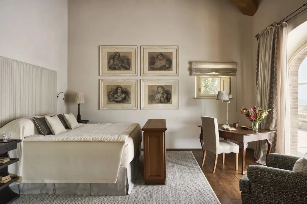 CdB Suite du Rosewood Castiglion del Bosco avec vue sur la Toscane, hôtel de luxe en Italie